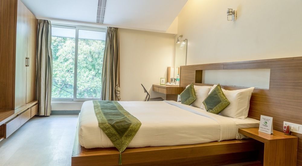 Mint Koregaon Park Next To Osho Ashram Pune Ngoại thất bức ảnh