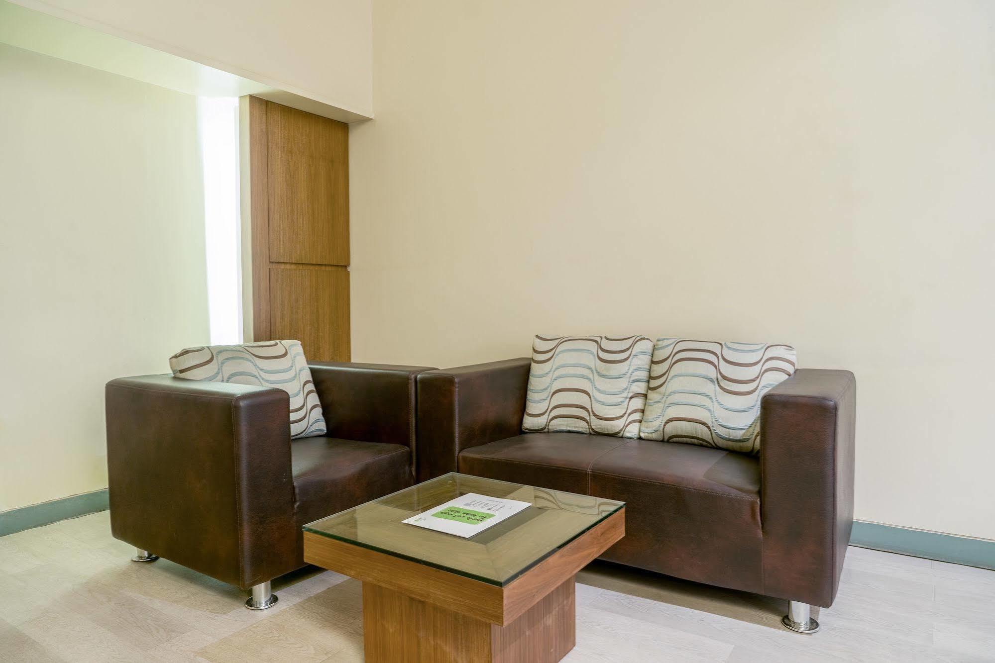 Mint Koregaon Park Next To Osho Ashram Pune Ngoại thất bức ảnh