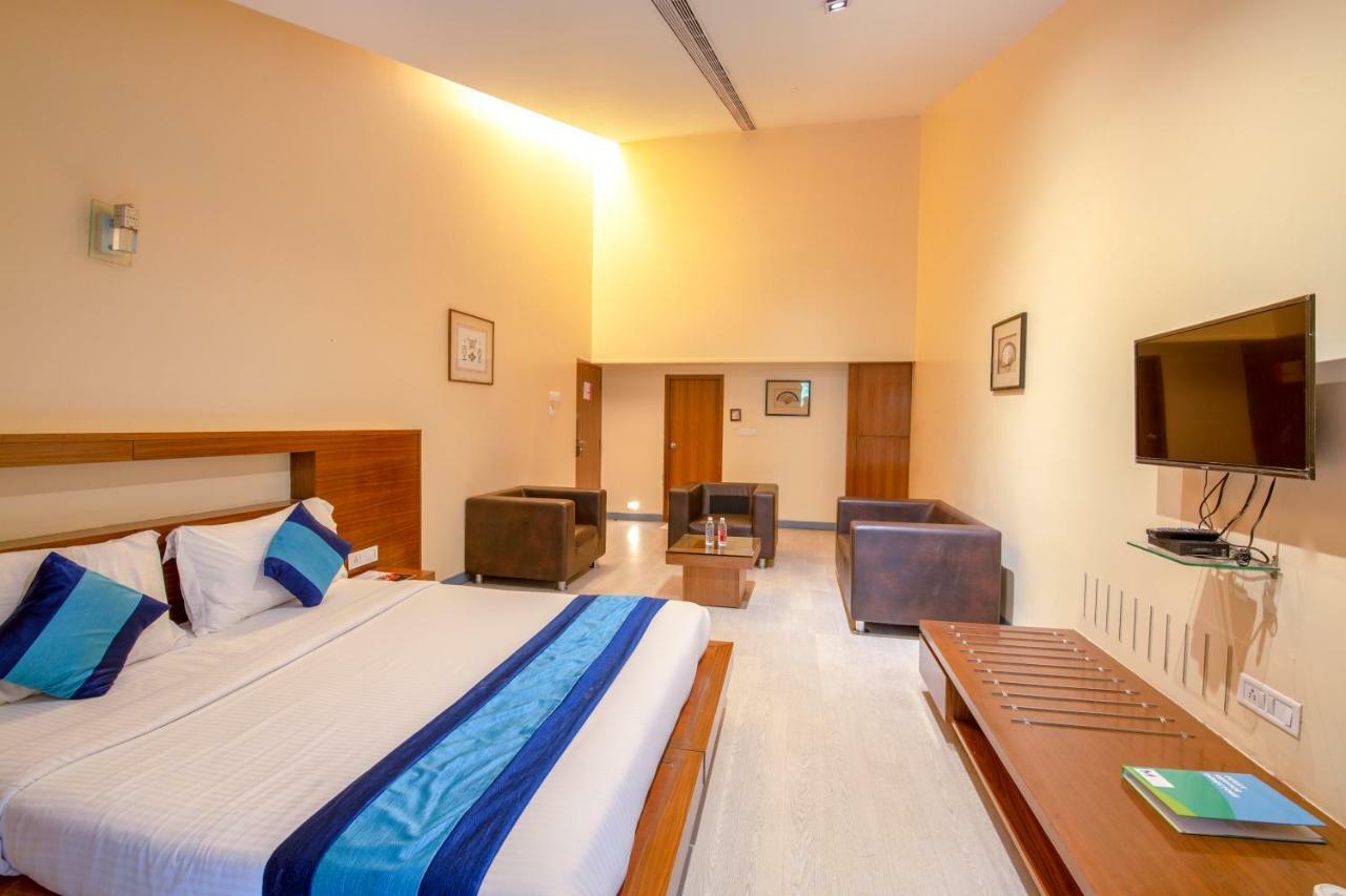 Mint Koregaon Park Next To Osho Ashram Pune Ngoại thất bức ảnh