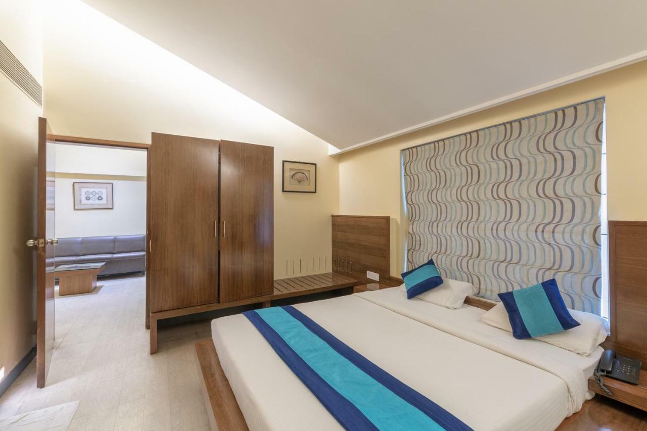 Mint Koregaon Park Next To Osho Ashram Pune Ngoại thất bức ảnh